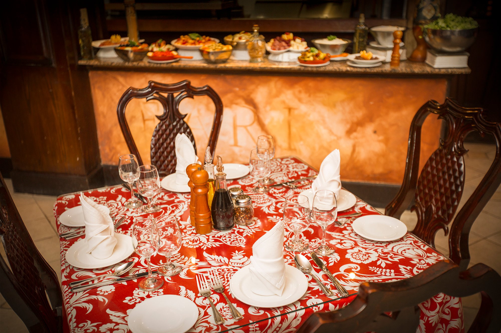 BZB_Dining_ALaCarte-Martinos_Restaurant
